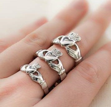 Ladies Claddagh Ring Sterling Silver